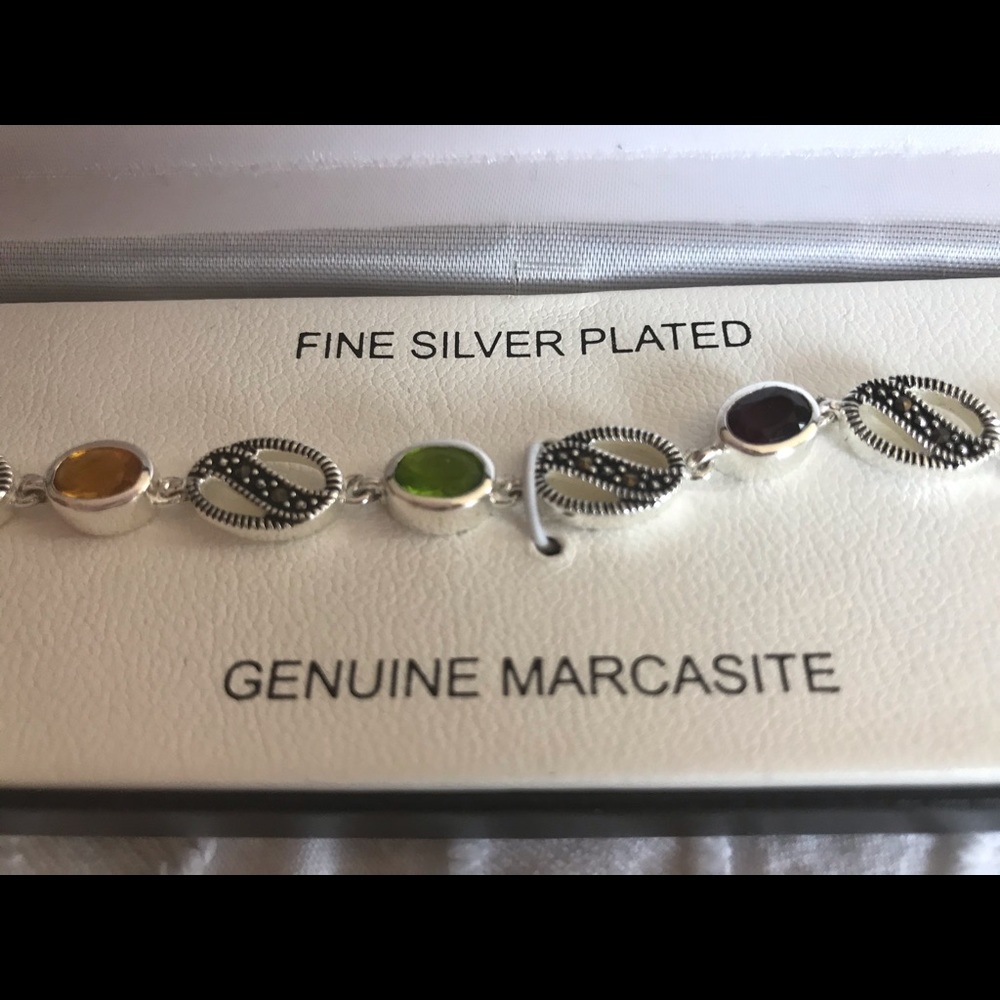 Bracelet - Picture 2 of 5